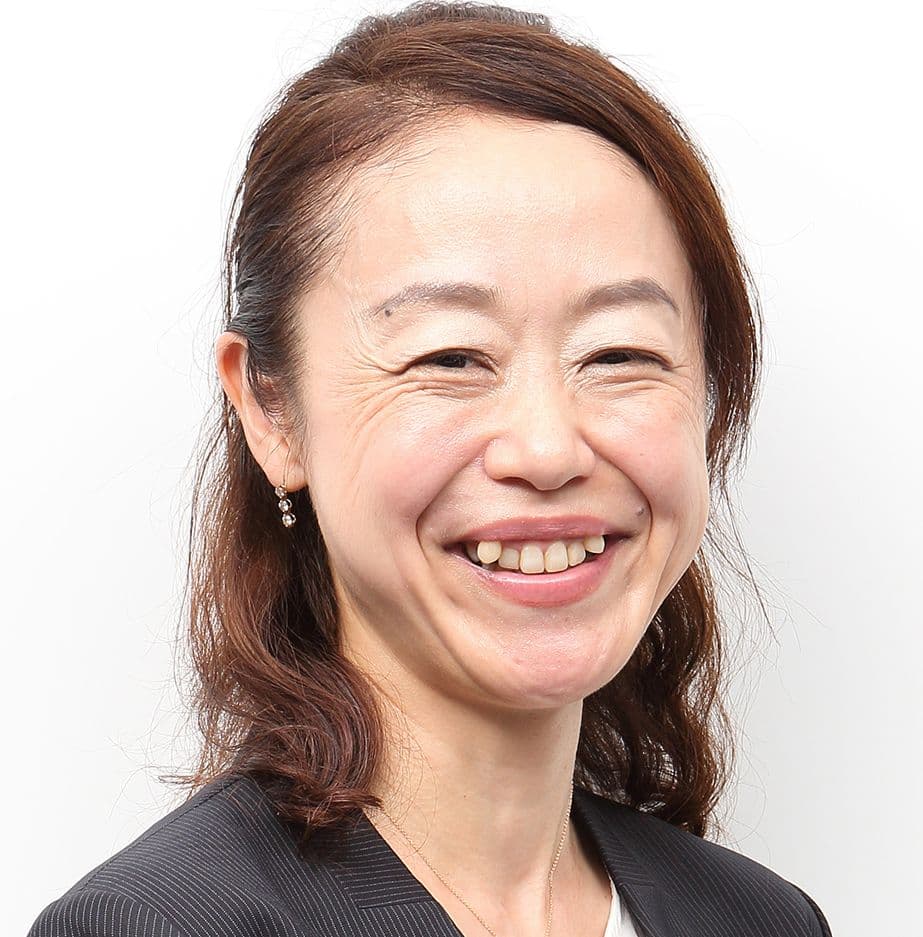 代表　山本歩美